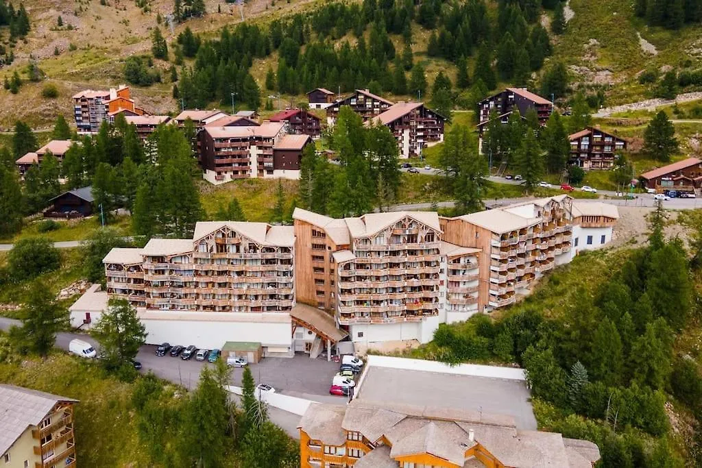 T2 De 31 M2 Entierement Renove A Isola 2000 Apartment